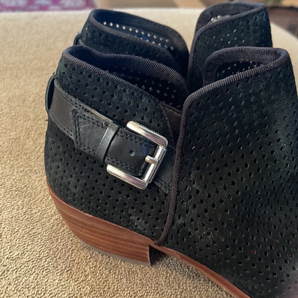 Sam Edelman Regaen Suede Ankle Boots black size 6M - Picture 4 of 8